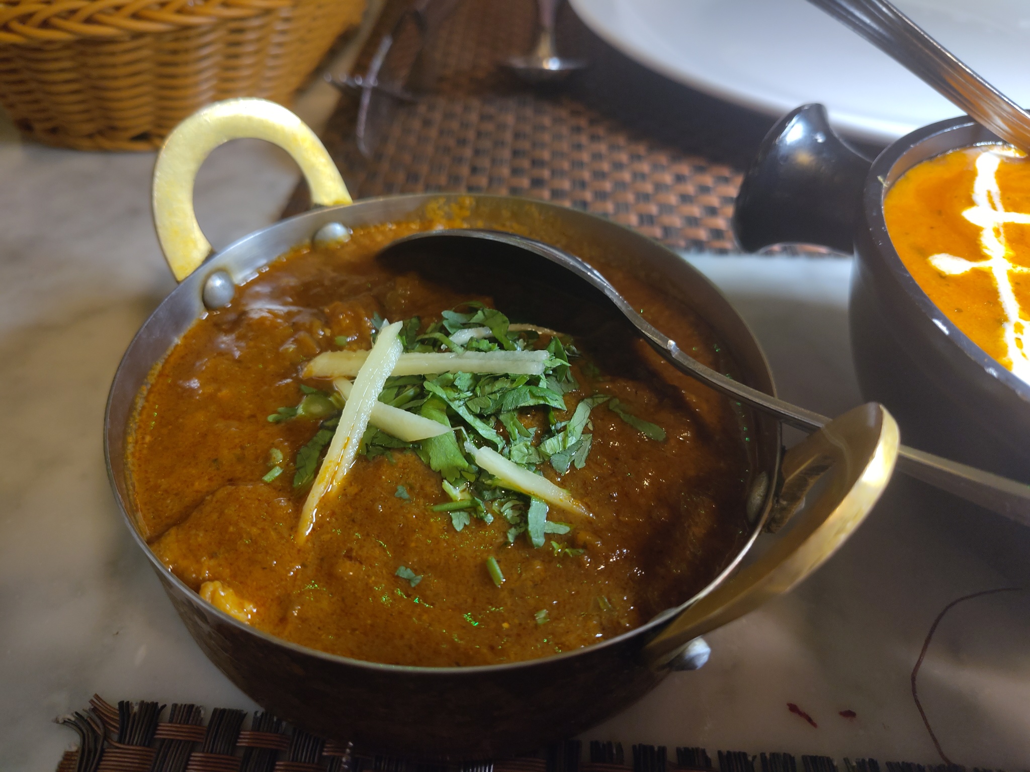 Laal Maas